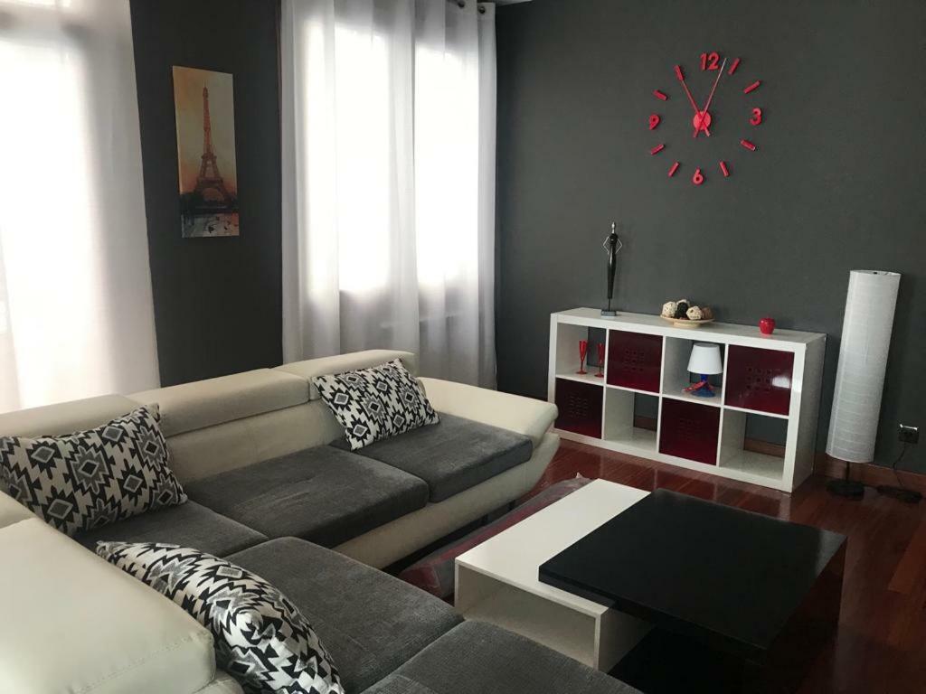 El Apartamento De Iraide بلباو المظهر الخارجي الصورة